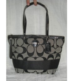 Signature Stripe Tote