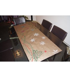 Beautiful design Christmas Table runner