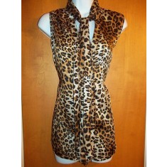Animal Print Tie-Neck Sleeveless Blouse